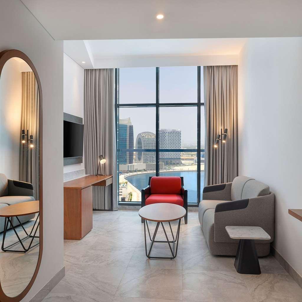 The First Collection Dubai Waterfront Hotell Rum bild