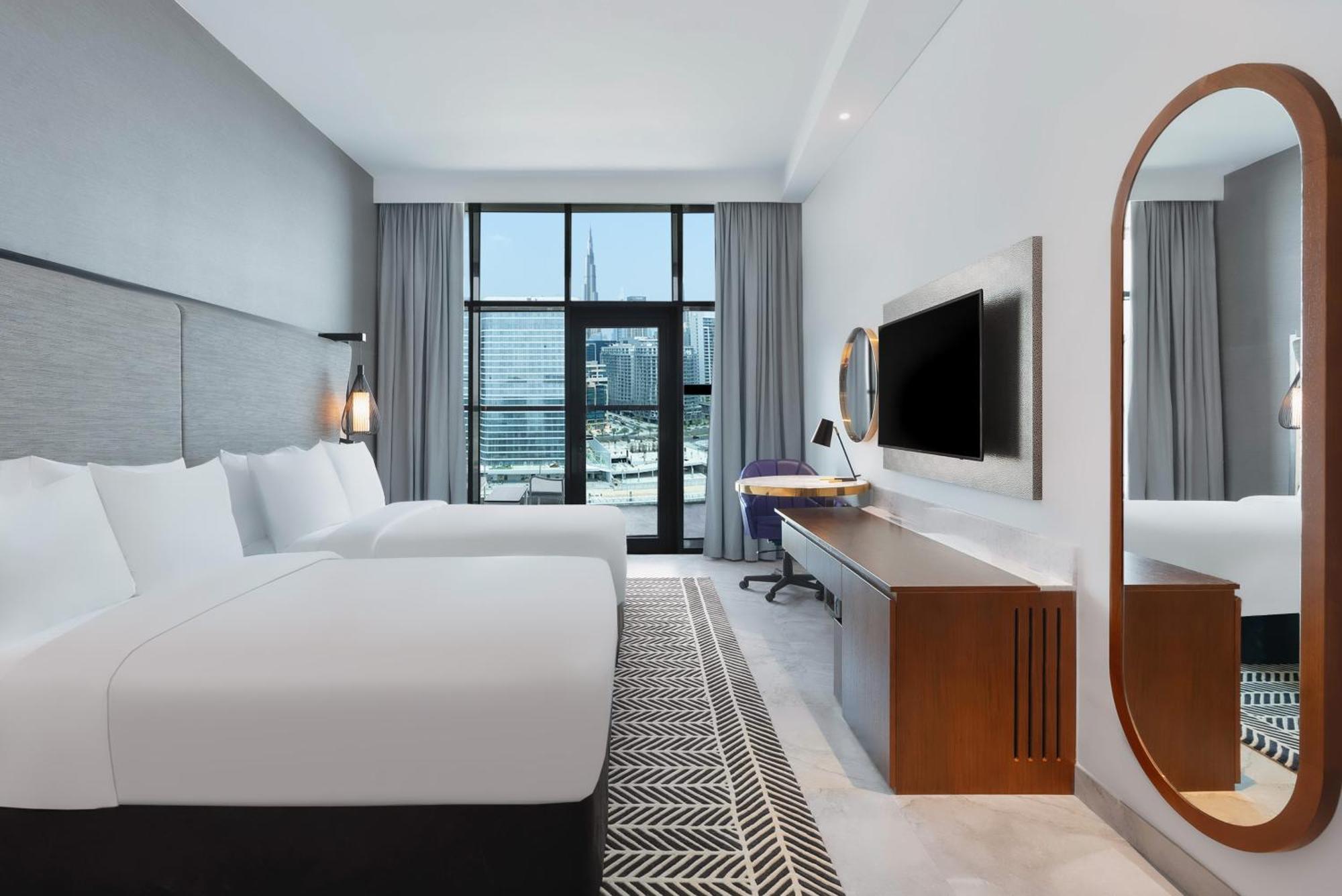 The First Collection Dubai Waterfront Hotell Exteriör bild