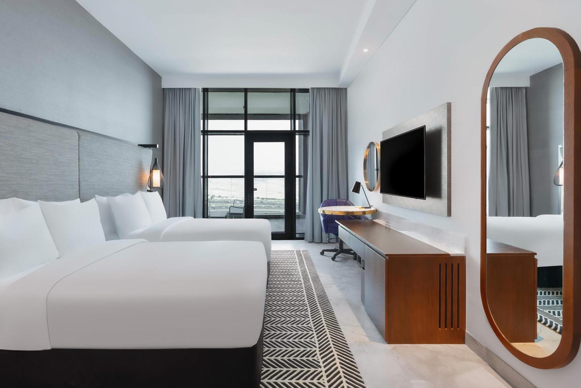 The First Collection Dubai Waterfront Hotell Exteriör bild